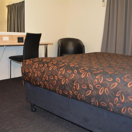 Rocky Gardens Motor Inn רוקהמפטון חדר תמונה