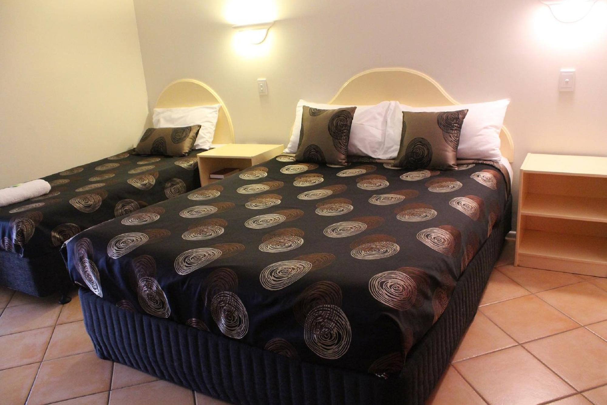Rocky Gardens Motor Inn רוקהמפטון חדר תמונה