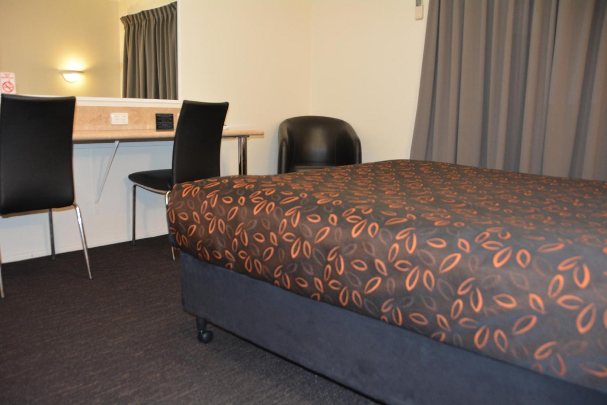 Rocky Gardens Motor Inn רוקהמפטון חדר תמונה